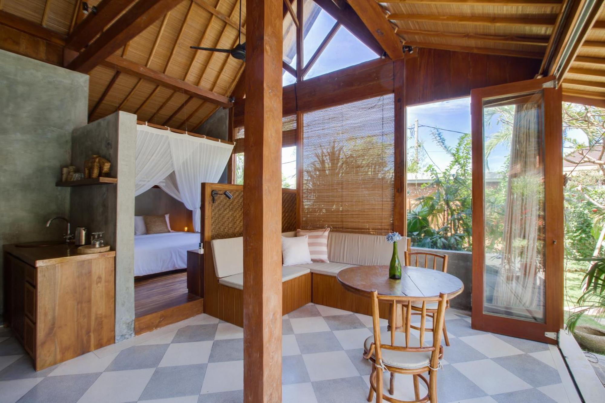 Deluxe Double Room Pool Access