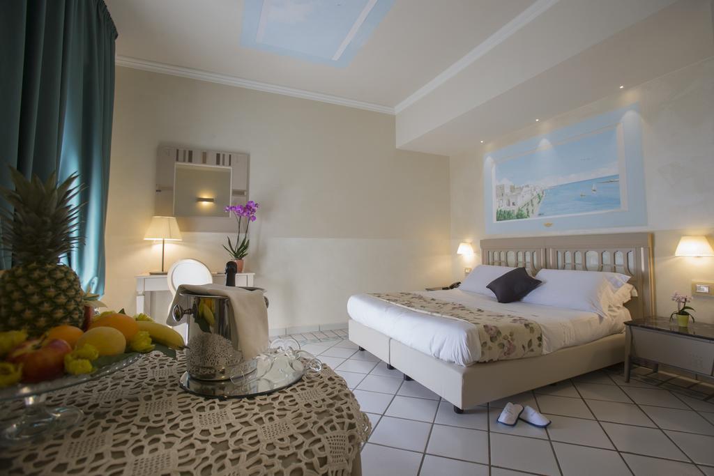 Classic Triple Room