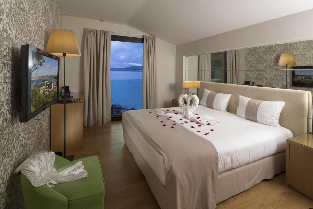Classic Double Room Sea Side