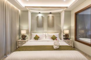 Honeymoon Suite Lagoon Access