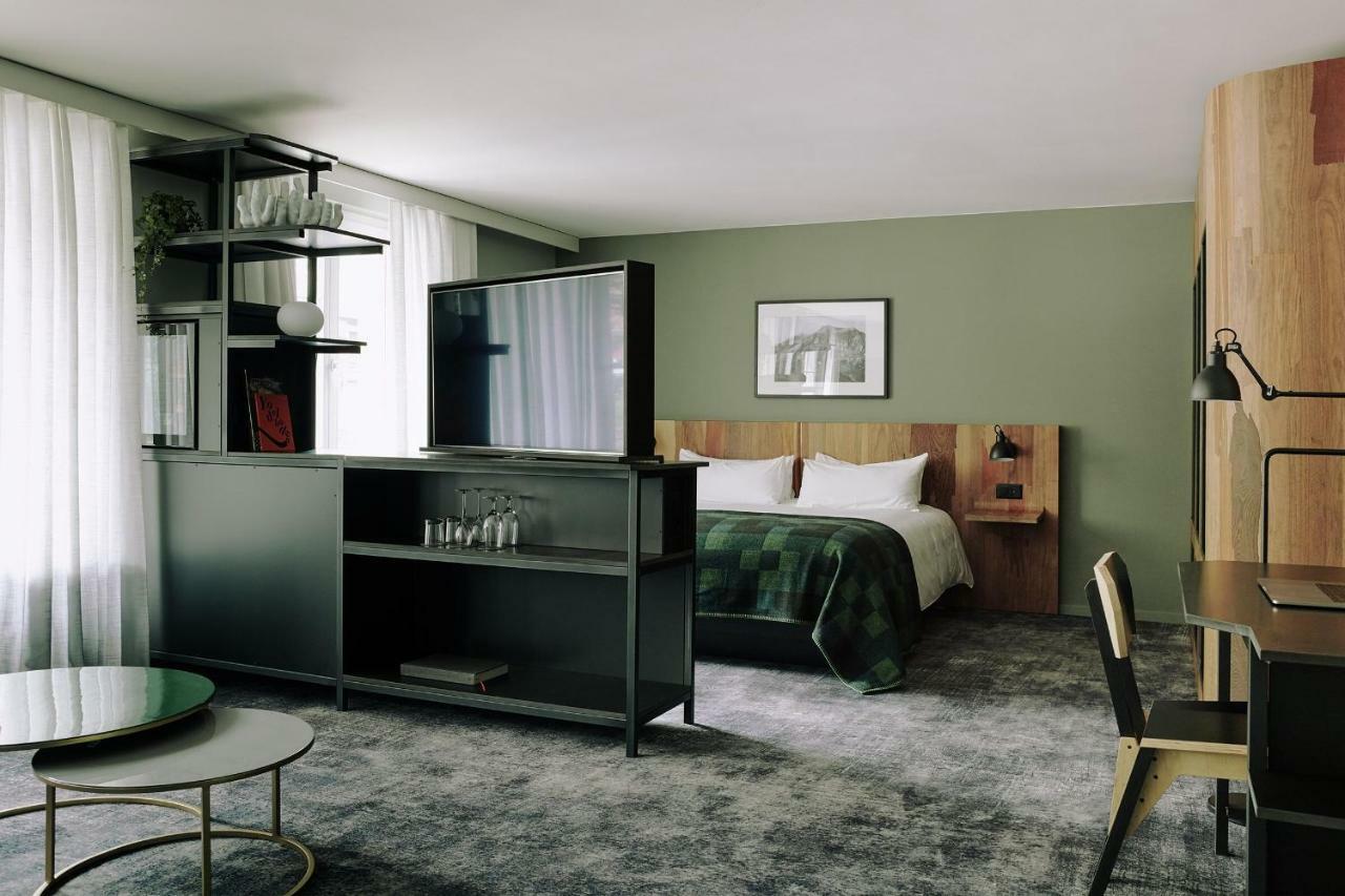 Junior Suite Village View