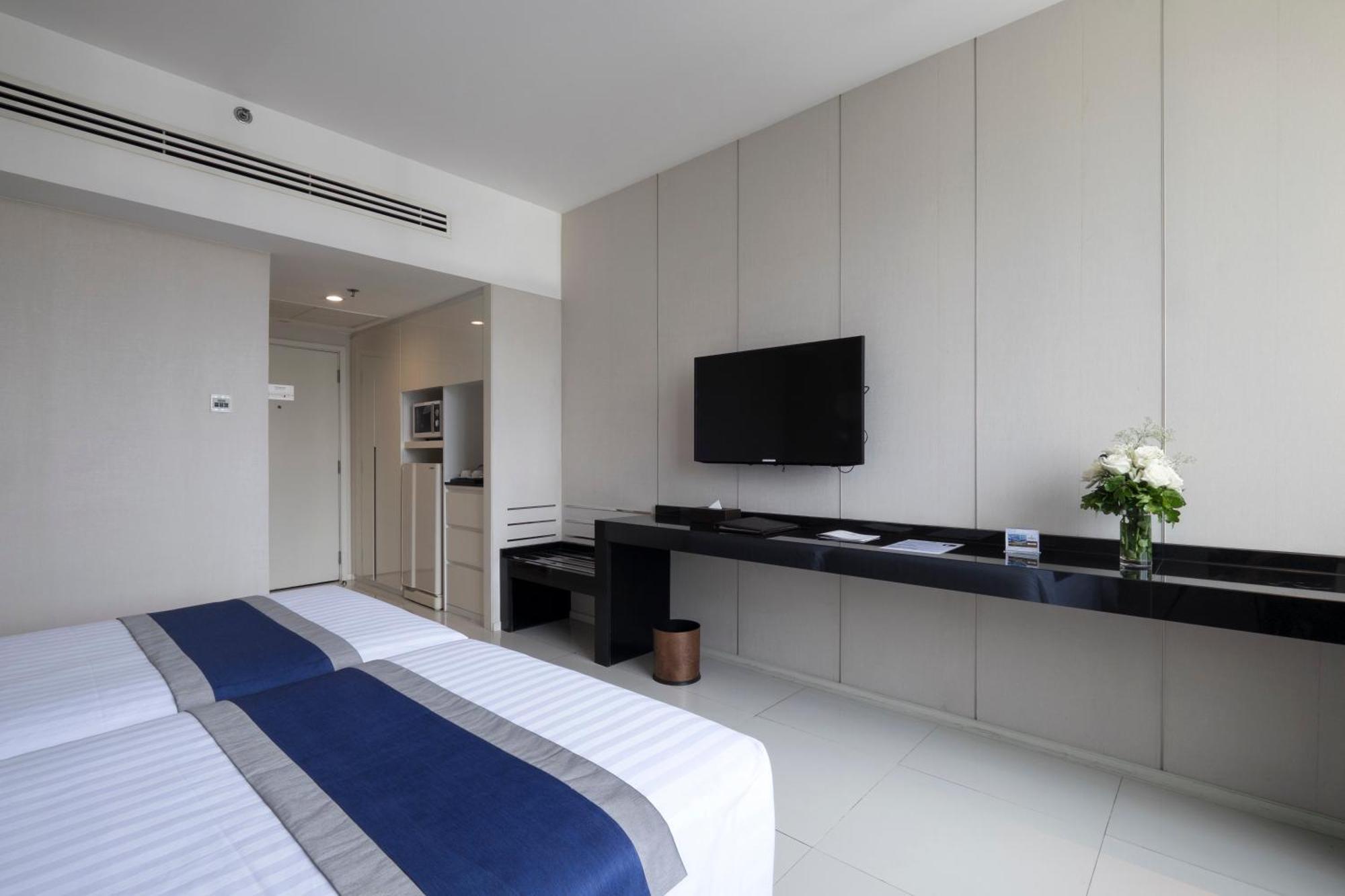 Premier Room
