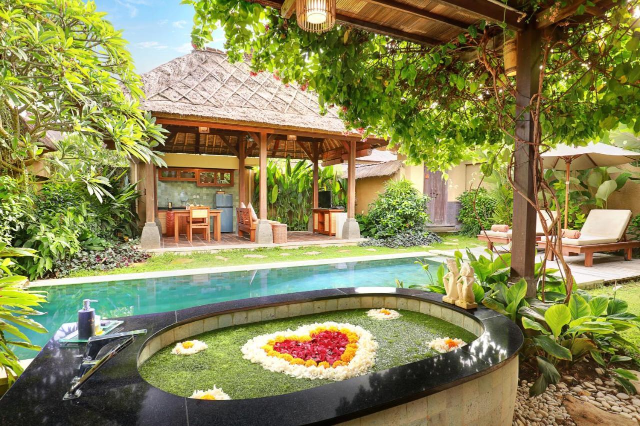 Honeymoon Pool Villa Daily Activities