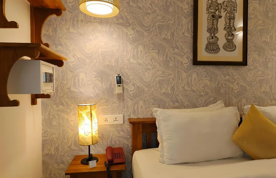 Hotel Aura By Woco Stays-1