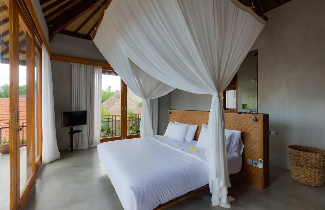 Zin Berawa Villas & Bungalows-1