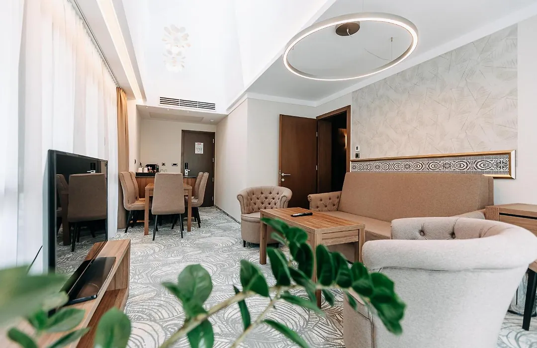 Hotel Crystal Wellness & Spa Superior-1