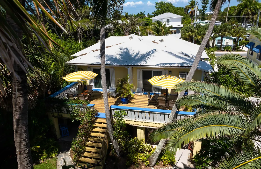 Cedar Cove Resort & Cottages-1