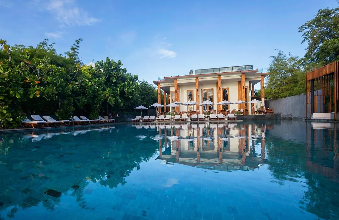 Cape Nidhra Hotel-1