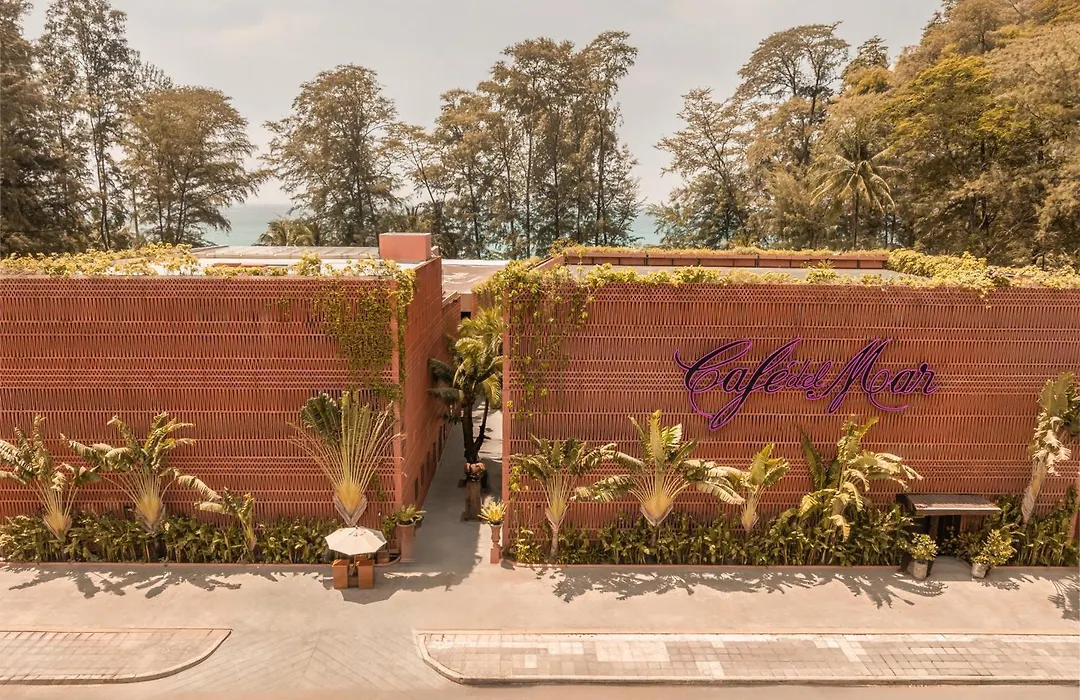 Cafe Del Mar Phuket - Suite & Penthouse-1