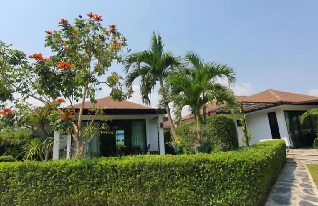Siri Thai Lodges-1