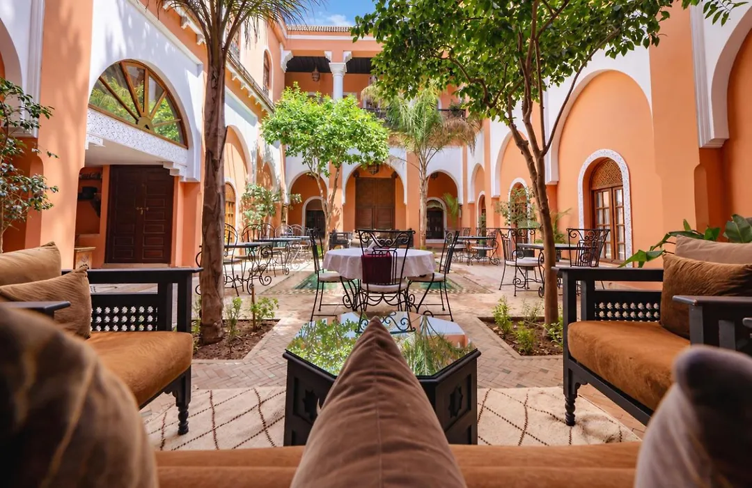 Riad Amina-1