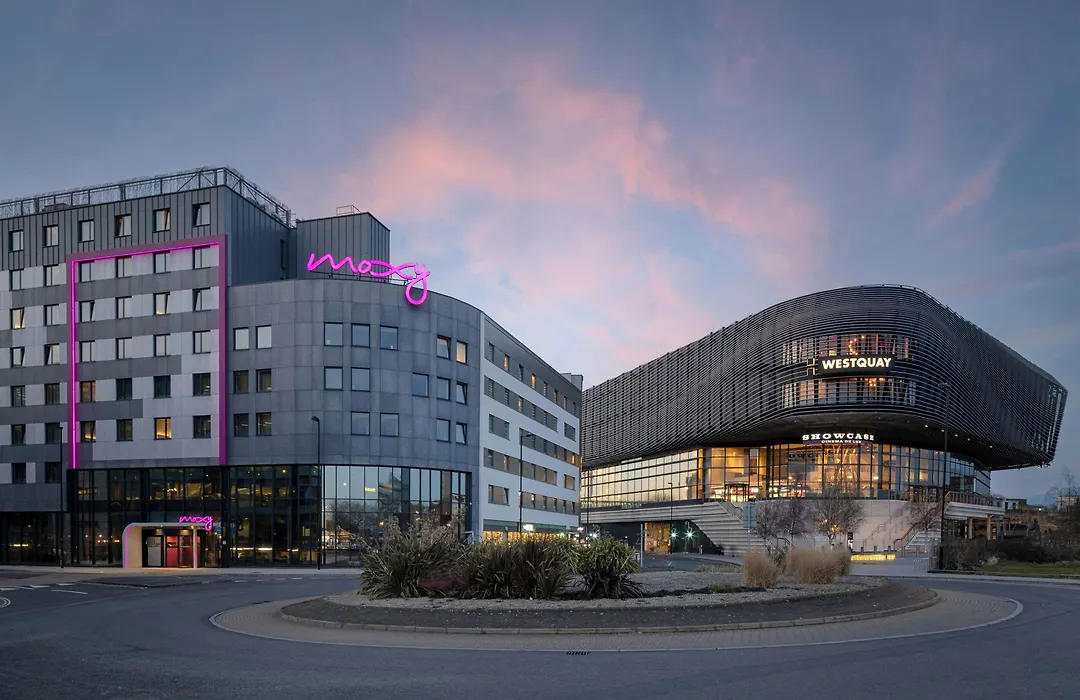 Moxy Southampton-1