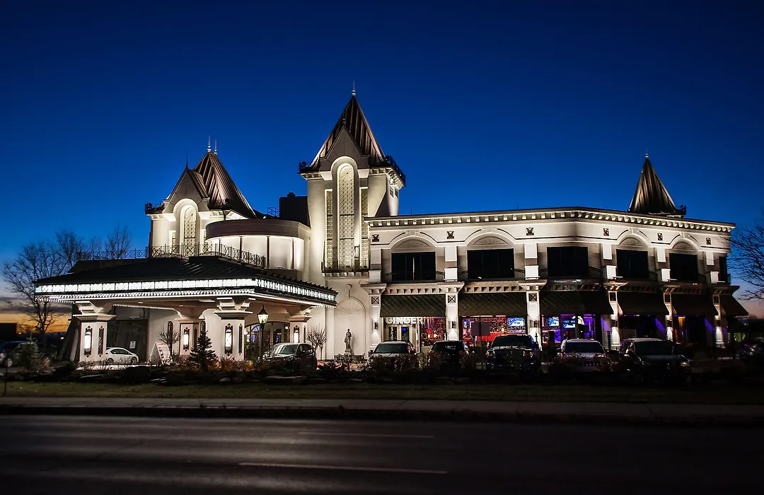 Hotel Plaza Quebec Par Jaro-1