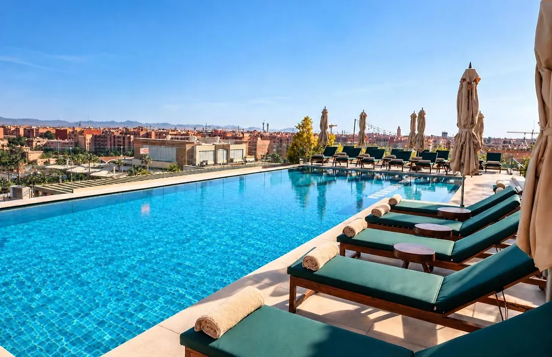 Longue vie Hotels-1