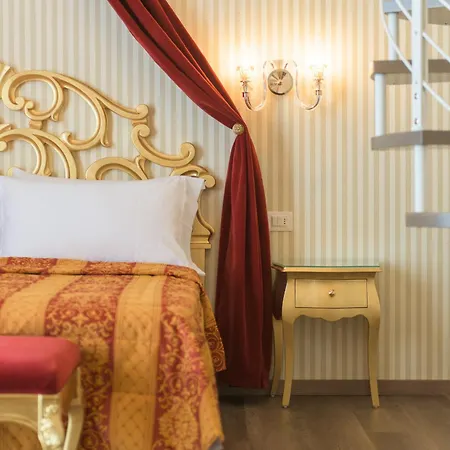 Regina del Garda Suite-3