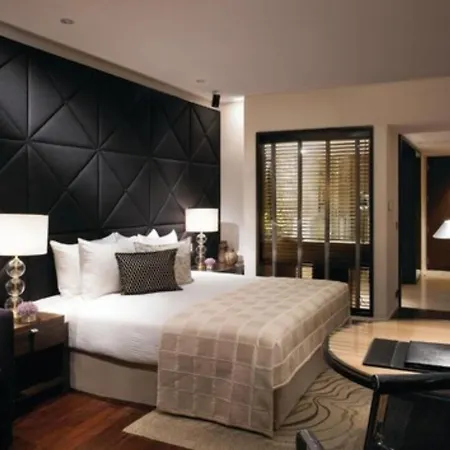 Taj Lands End-2