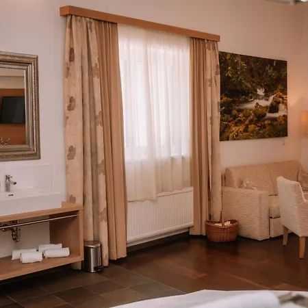 Relax&Wanderhotel Poppengut-2
