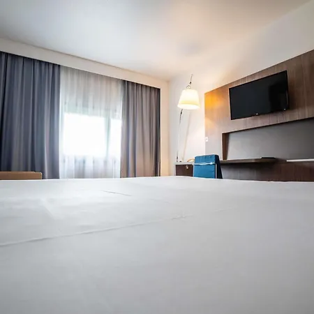 Novotel Nantes Centre Gare-2