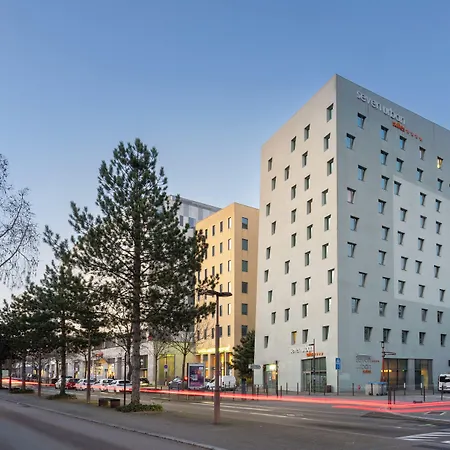 Seven Urban Suites Nantes Centre-3