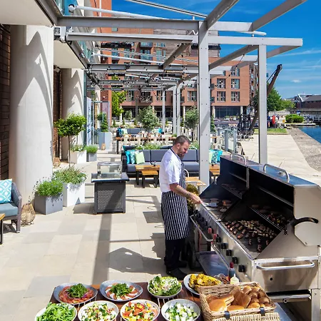 Doubletree By Hilton Leeds-2